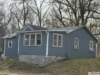 517 Mulberry St, Peru, NE 68421