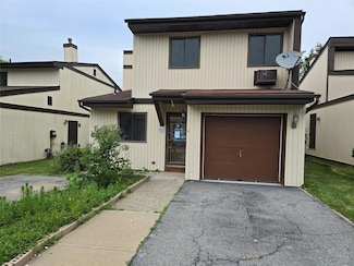 4 Langton Mews Unit 7, Middletown, NY 10940