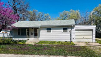 910 Hudson St, Marion, KS 66861