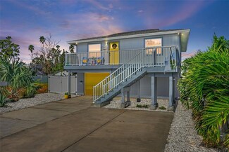 3634 Overlook Dr NE, Saint Petersburg, FL 33703
