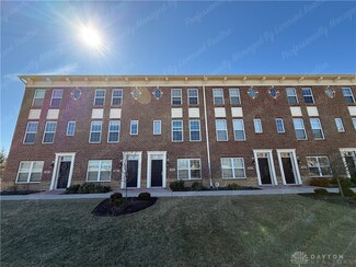 903 Brownstone Row, Springboro, OH 45066