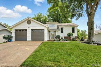 2342 Cedar Dale Ct, Maryland Heights, MO 63043
