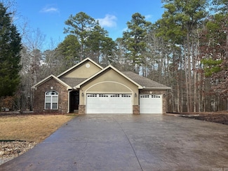 18 Jabali Way, Hot Springs Village, AR 71909