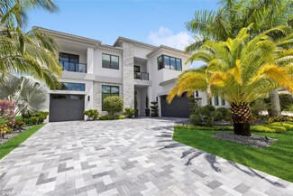 9281 Biaggio Rd, Boca Raton, FL 33496