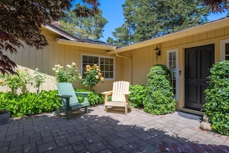 5 Wyndemere Vale, Monterey, CA 93940