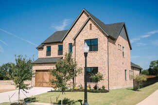 612 Finch Ave, Aledo, TX 76008