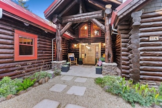 44 Pine Ave, Felton, CA 95041