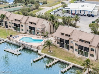 898 Buttonwood Dr Unit 105, Fort Myers Beach, FL 33931
