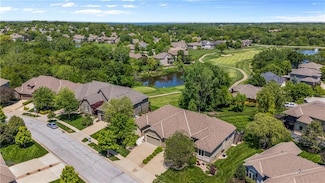 19408 W 100th St, Lenexa, KS 66220