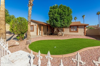 5649 W Holly St, Phoenix, AZ 85035