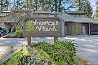 19115 Ballinger Way NE Unit 204, Lake Forest Park, WA 98155