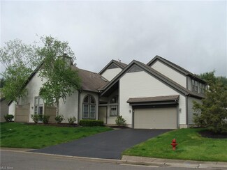 101 S Bayshore Dr Unit 1, Columbiana, OH 44408
