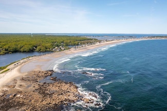 96 Fortunes Rocks Rd, Biddeford, ME 04005