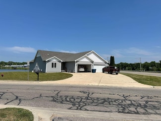 123 Pearson St, Beaverton, MI 48612