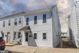 1605 Center St, Lebanon, PA 17042