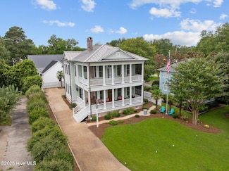 203 Vandemere St, Oriental, NC 28571