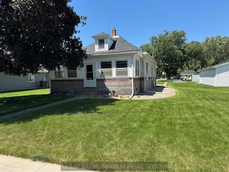 310 W 11th St Unit WR, Wood River, NE 68883