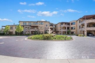 2967 W Crescent Rim Dr Unit 105, Boise, ID 83706