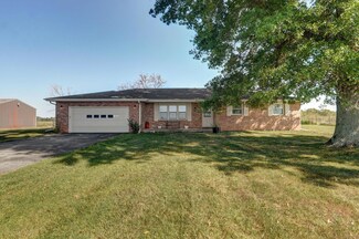 2500 Cottonwood Rd, Rogersville, MO 65742