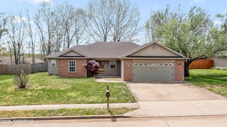 5104 Melissa Dr, Columbia, MO 65202