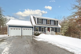7 Yorkshire Ln, Concord, NH 03301
