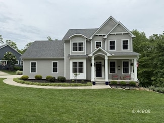99 University Estates Blvd, Athens, OH 45701