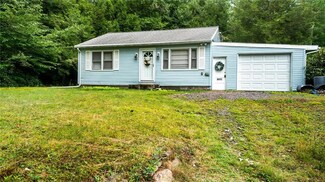 3892 State Route 903, Lake Harmony, PA 18624