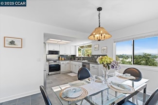 491 Camelback Rd, Pleasant Hill, CA 94523