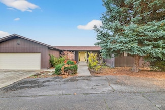 1545 7th Ave, Clarkston, WA 99403