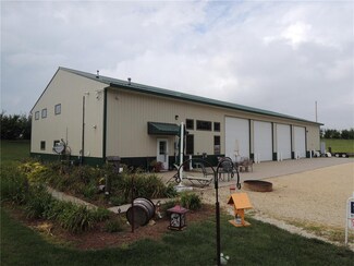 2560 220th Ave, Delhi, IA 52223