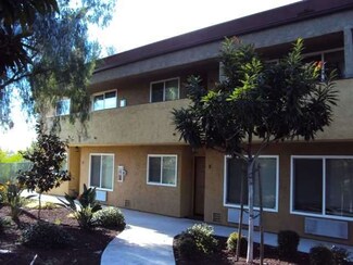 1631 Bayview Heights Dr Unit 4, San Diego, CA 92105