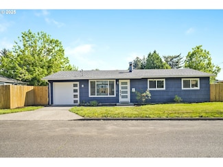 10810 NE Schuyler St, Portland, OR 97220