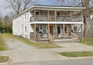 419 Wellons St, Suffolk, VA 23434