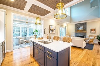16 Canter Brook Ln Unit 16, South Hamilton, MA 01982