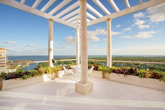60 Edgewater Dr Unit TS-A, Coral Gables, FL 33133