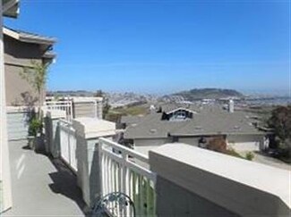 132 Warbler Ln Unit U1052, Brisbane, CA 94005