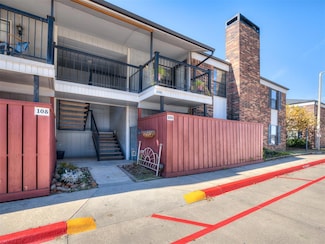 3003 River Oaks Dr Unit 209, Norman, OK 73072