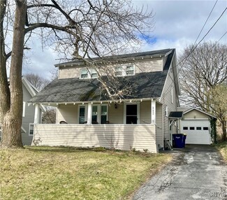 112 Newcastle Rd, Syracuse, NY 13219
