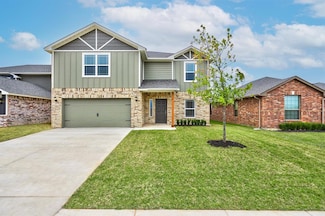 2107 Palmatum Rd, El Reno, OK 73036