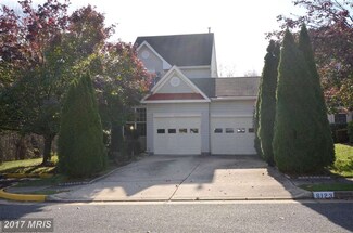 6123 Tamborine Ct, Woodbridge, VA 22193