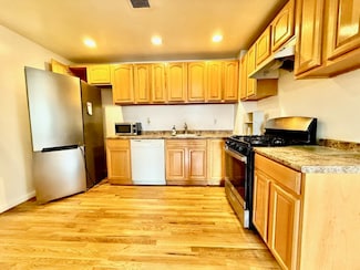 63 Franklin St Unit 2, Jersey City, NJ 07307