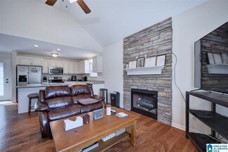 2265 Oscar Bradford Rd, Hayden, AL 35079