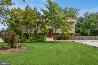 812 Maple Ave, Atco, NJ 08004