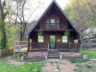 12138 Regina Belcher Hwy, Elkhorn City, KY 41522