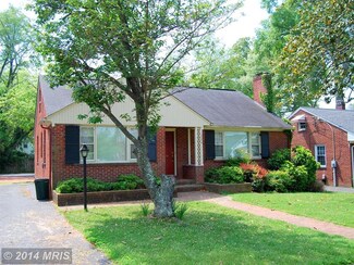1224 Dandridge St, Fredericksburg, VA 22401