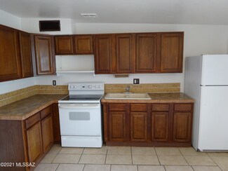 3924 N Pomona Rd, Tucson, AZ 85705