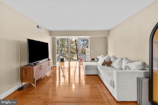 11800 Sunset Hills Rd Unit 409, Reston, VA 20190