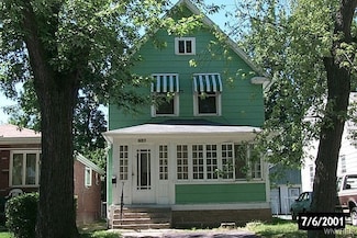 2936 McKoon Ave, Niagara Falls, NY 14305