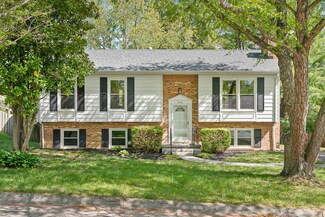 2302 Plymouth St, Blacksburg, VA 24060