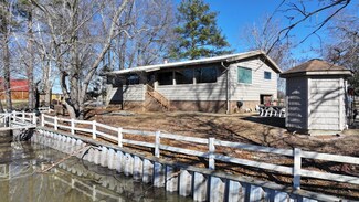 357 Resort Rd, Holly Grove, AR 72069